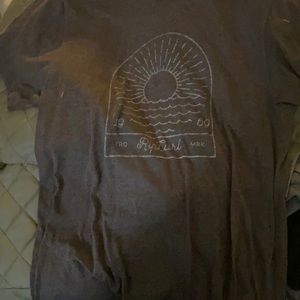 Rip curl gray T-shirt! Size medium runs a bit big though